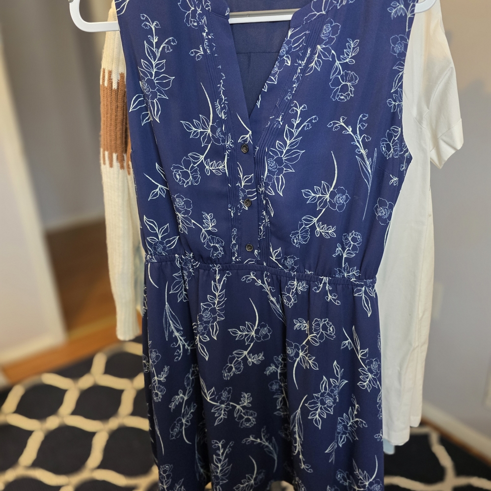Apt. 9 Navy Floral Dress